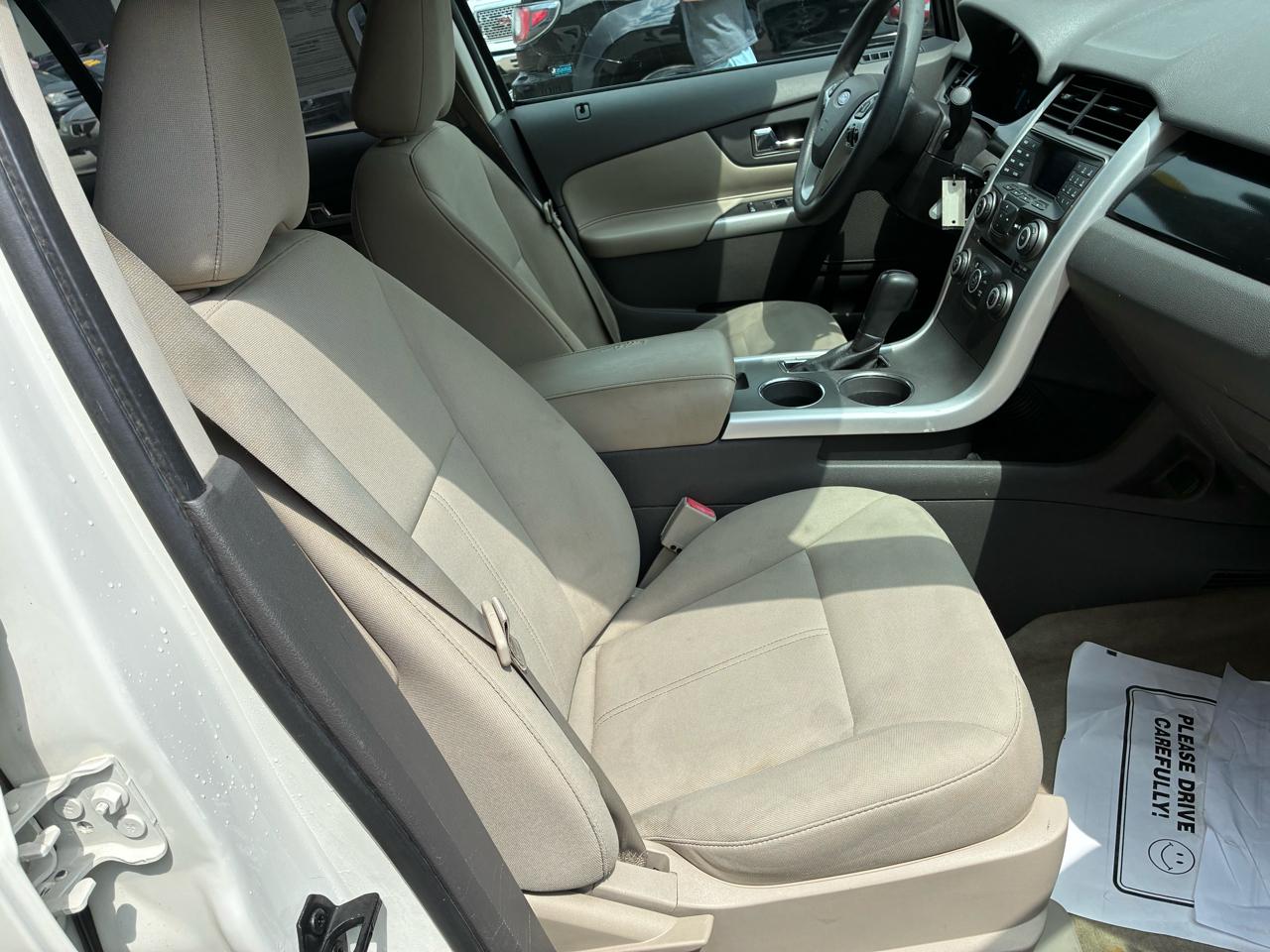 Ford Edge 4dr SE FWD 2011