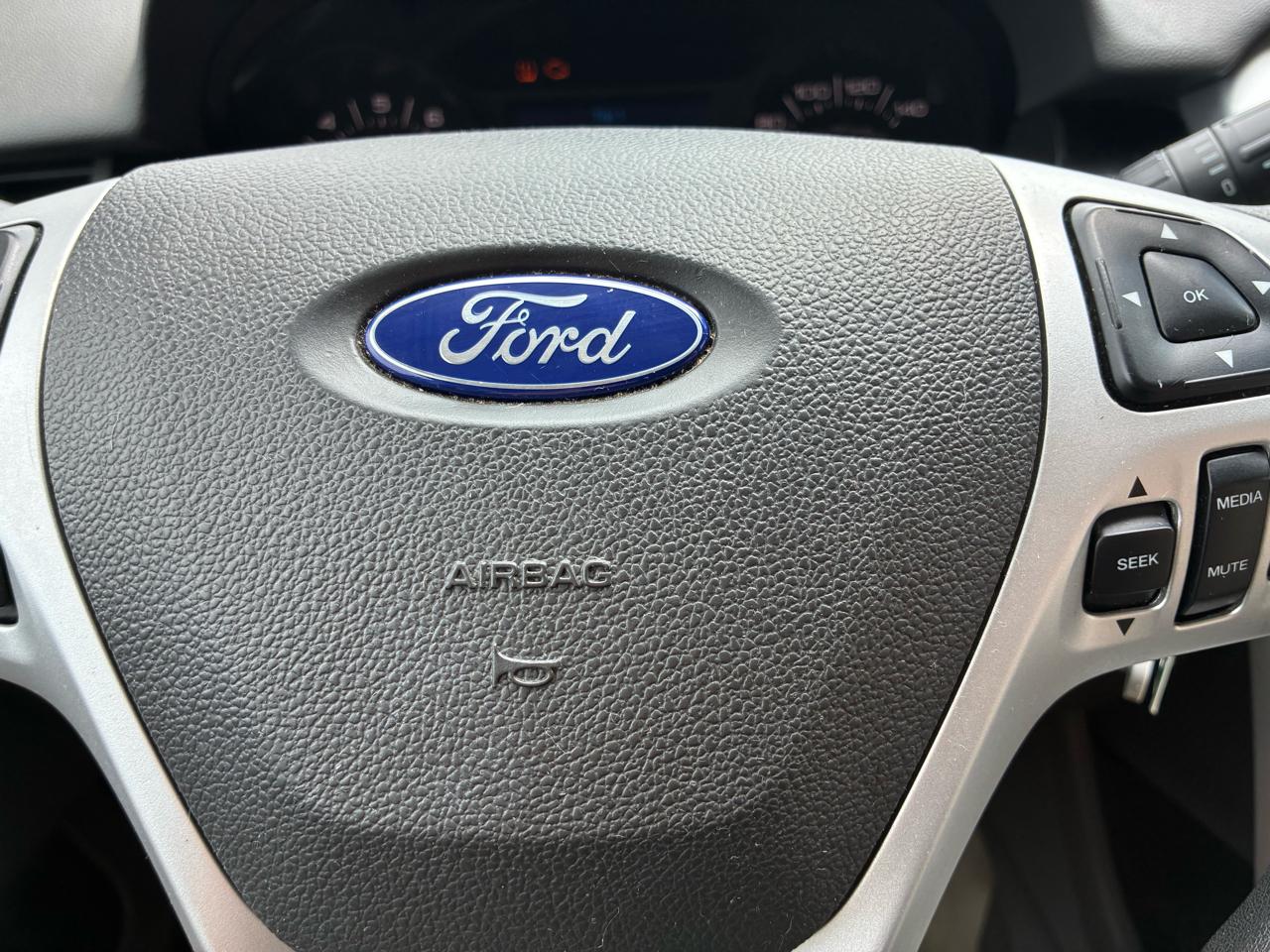 Ford Edge 4dr SE FWD 2011