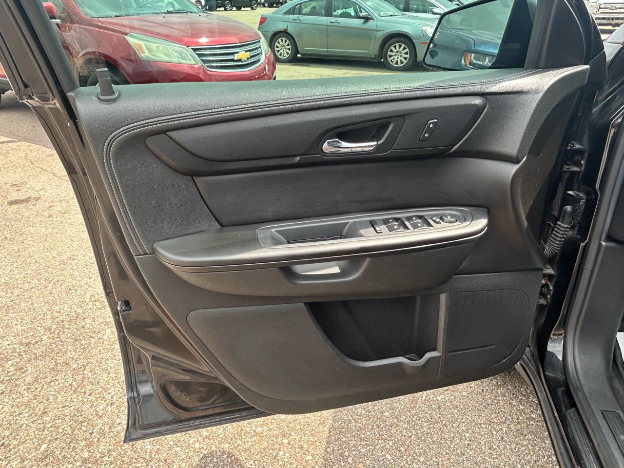 GMC Acadia FWD 4dr SLE w/SLE-2 2016
