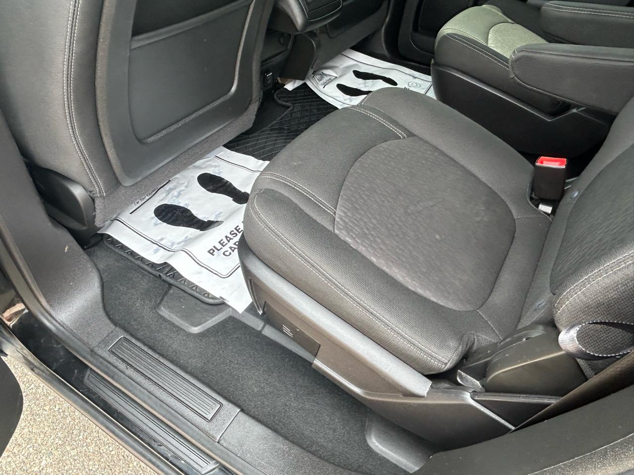 GMC Acadia FWD 4dr SLE w/SLE-2 2016