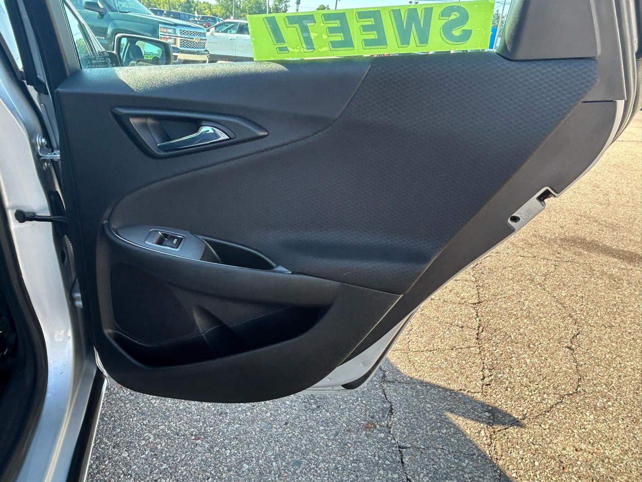 Chevrolet Malibu 4dr Sdn LT 2020