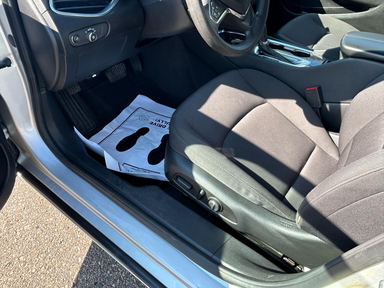 Chevrolet Malibu 4dr Sdn LT 2020