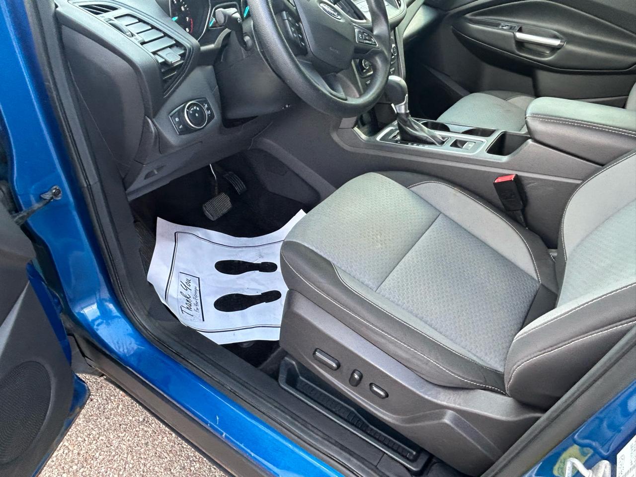 Ford Escape SE FWD 2017