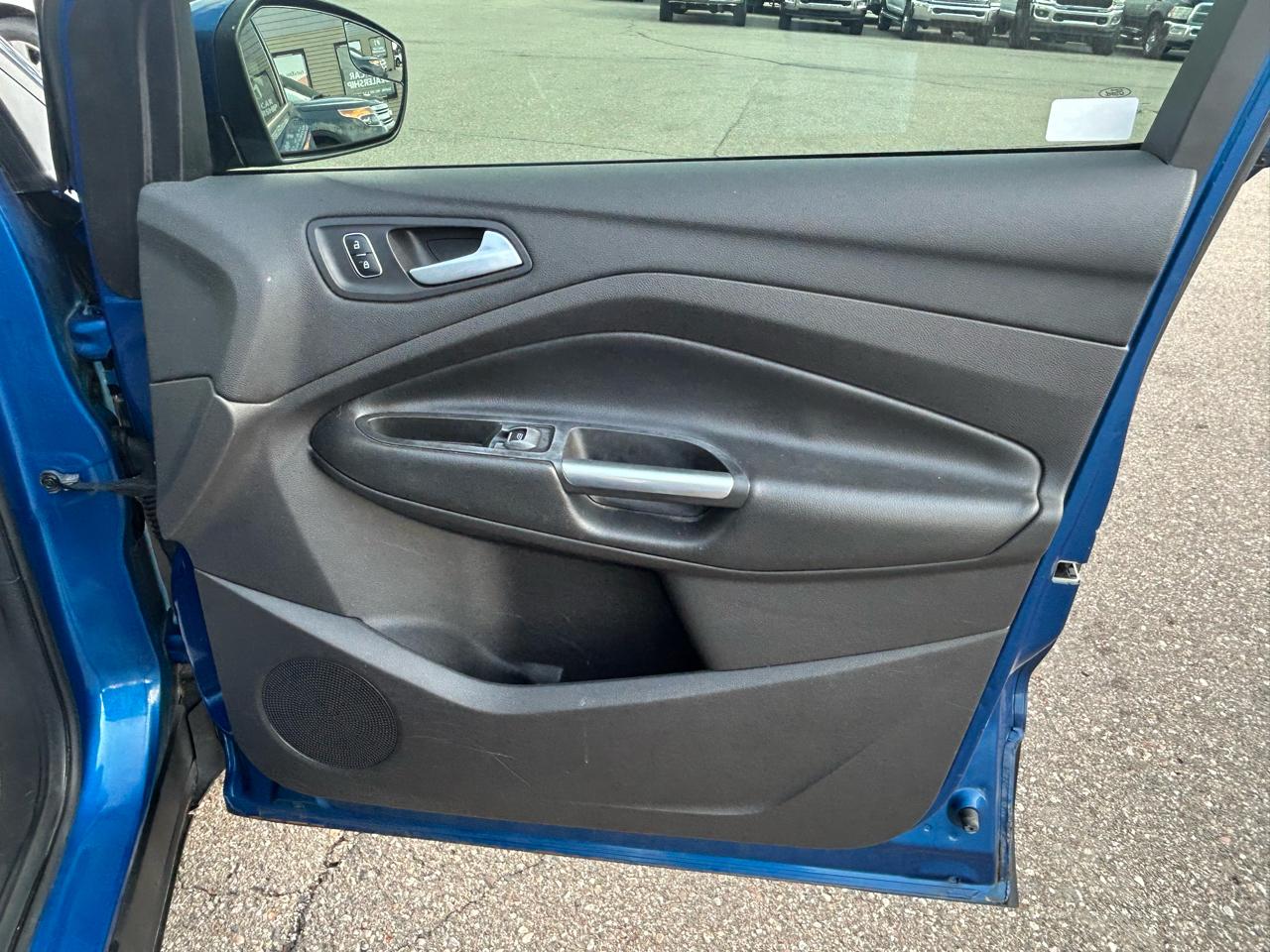 Ford Escape SE FWD 2017