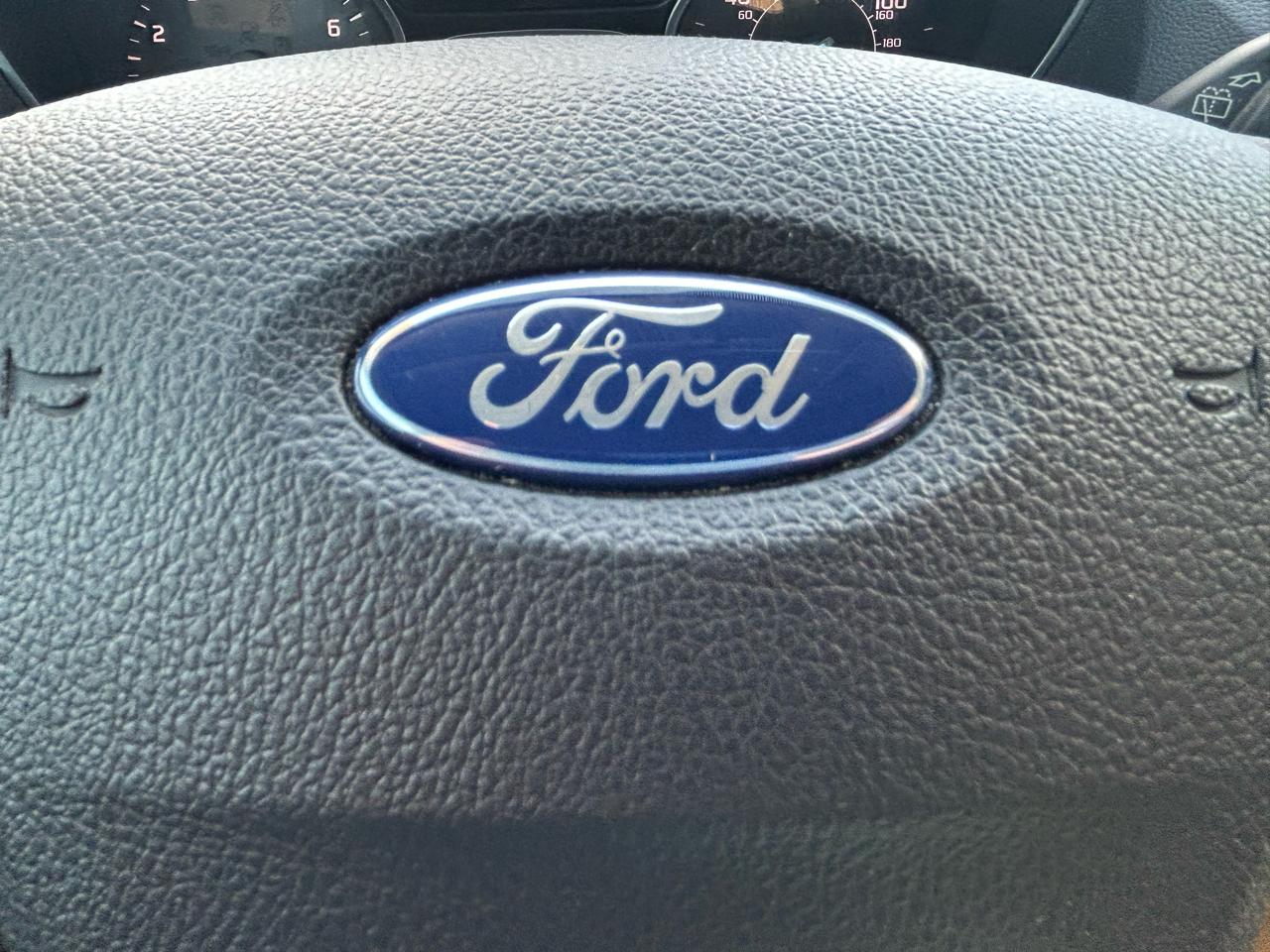 Ford Escape SE FWD 2017