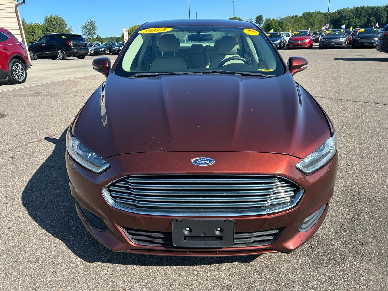 Ford Fusion 4dr Sdn SE FWD 2015