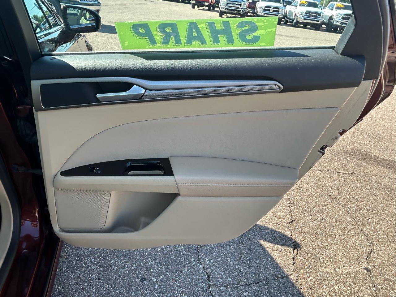 Ford Fusion 4dr Sdn SE FWD 2015