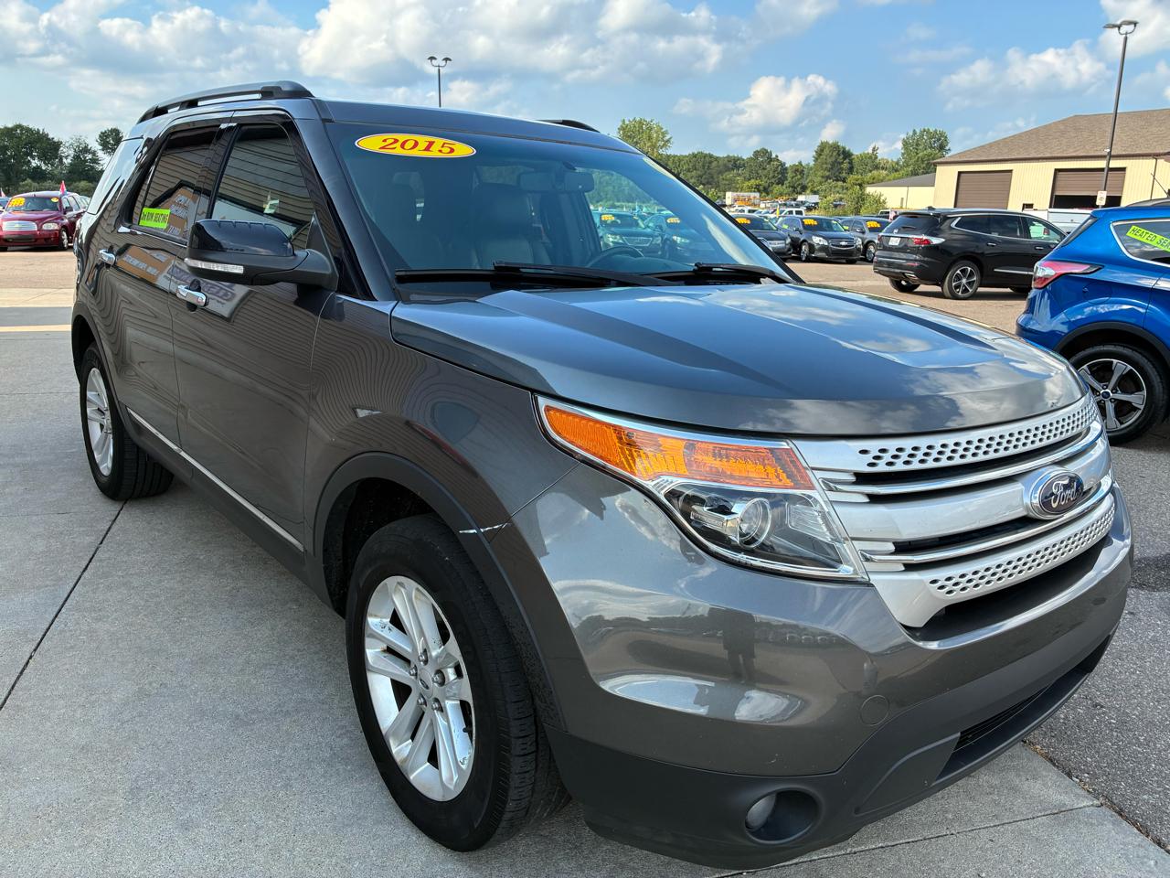 Ford Explorer 4WD 4dr XLT 2015