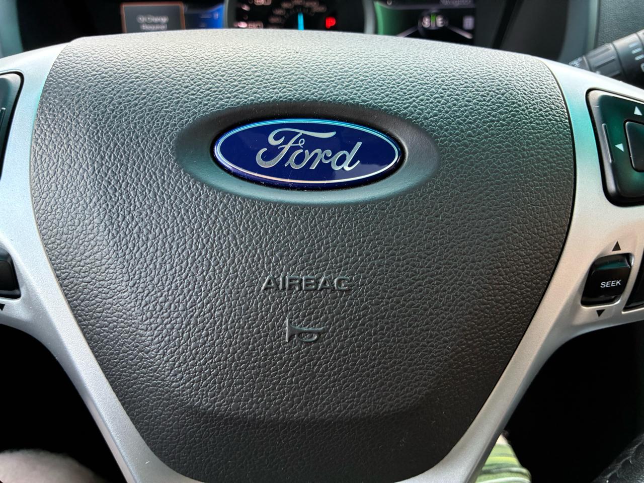 Ford Explorer 4WD 4dr XLT 2015