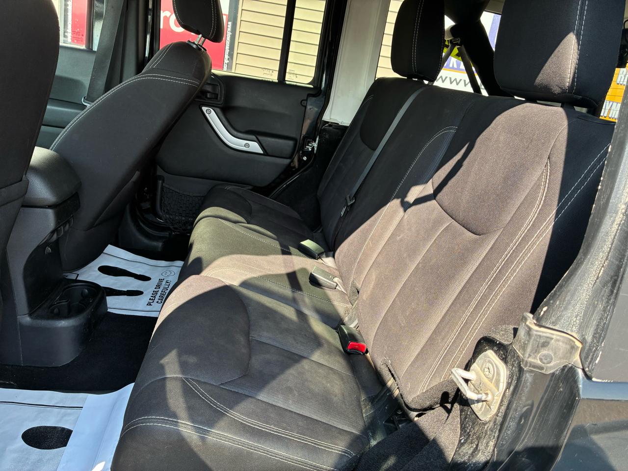 Jeep Wrangler Unlimited 4WD 4dr Rubicon 2014