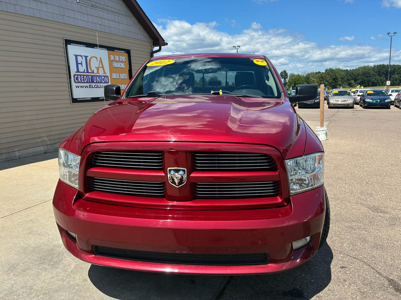 RAM 1500 4WD Crew Cab 140.5" Sport 2012