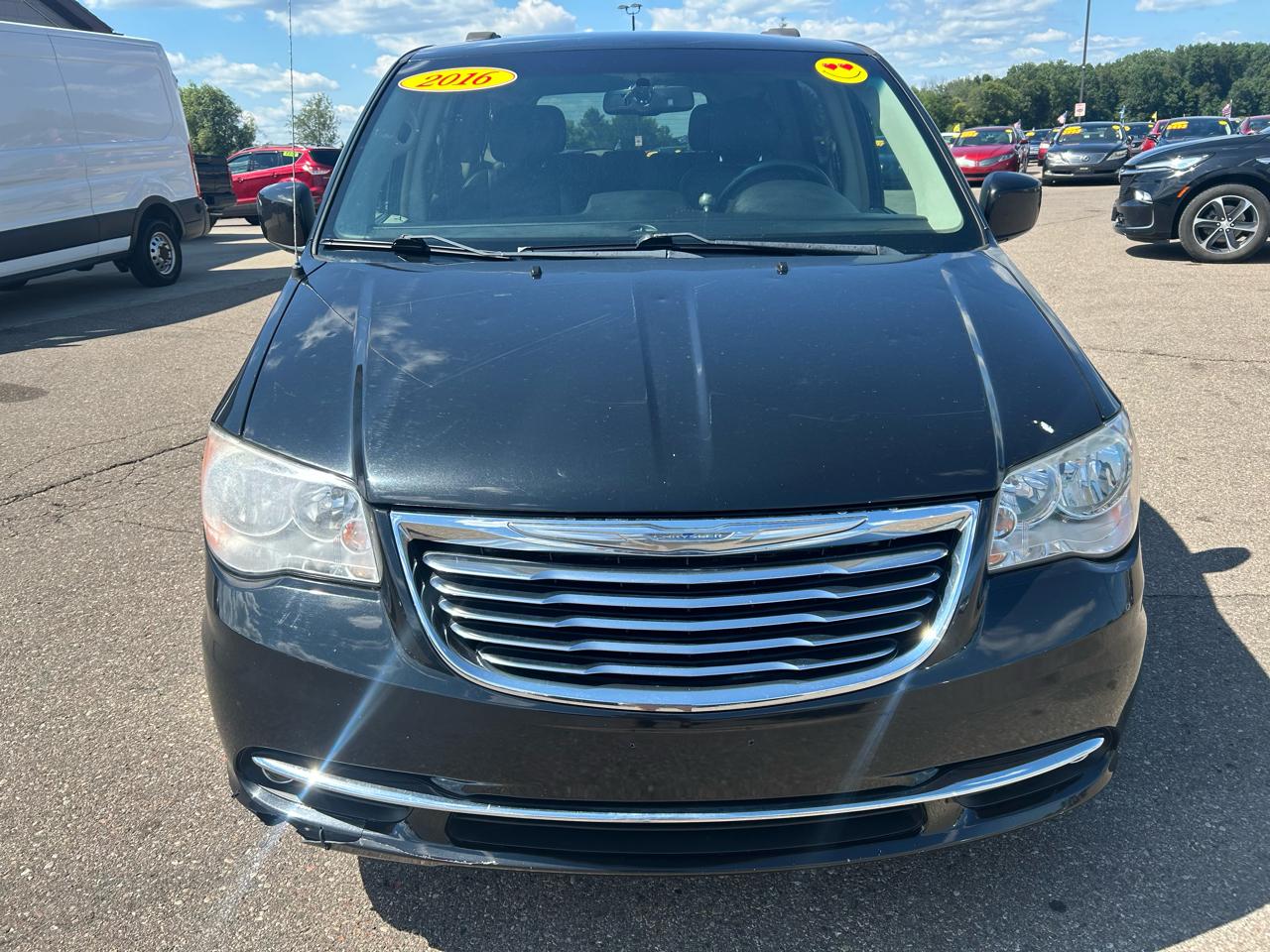 Chrysler Town & Country 4dr Wgn Touring 2016