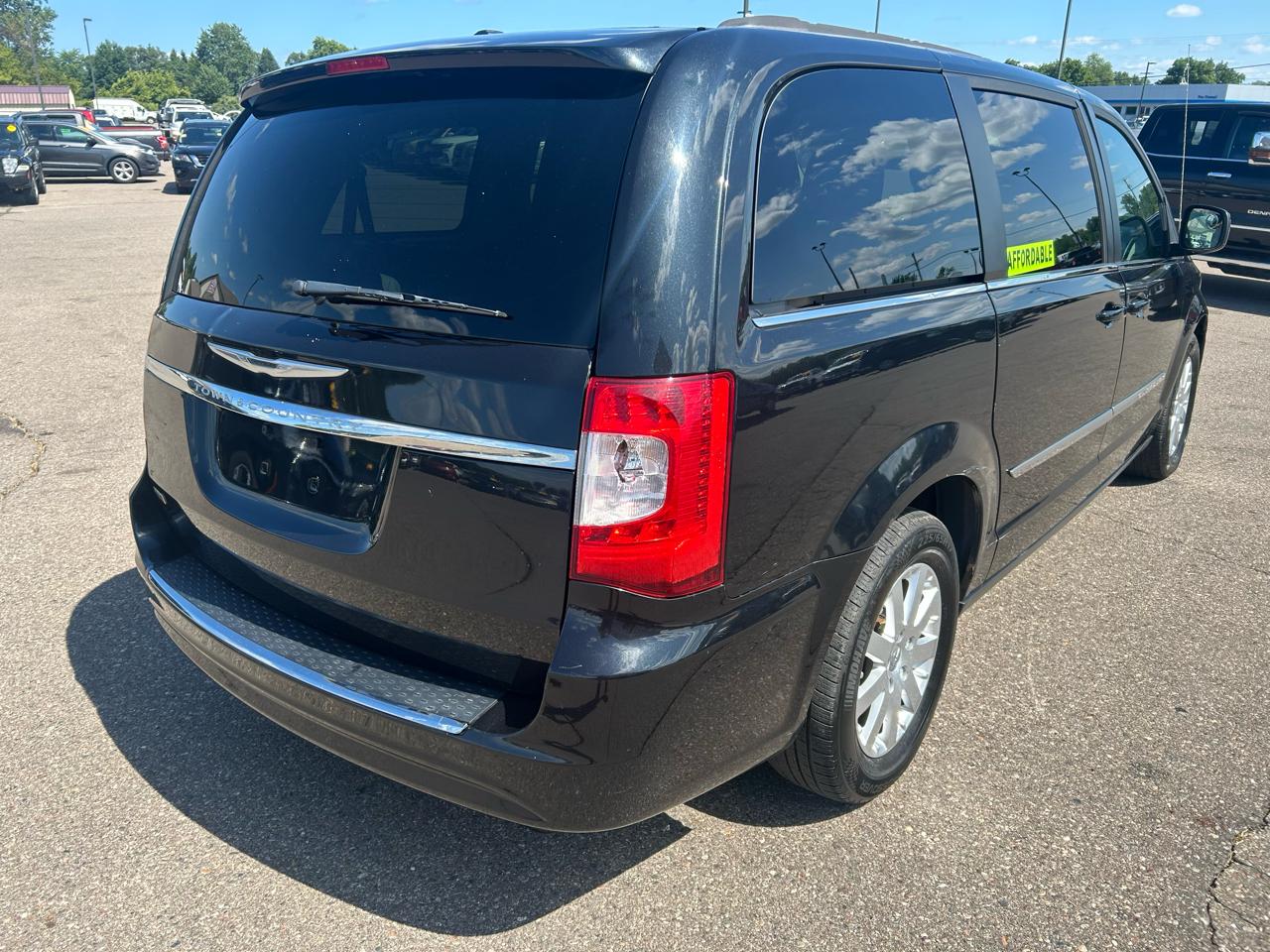 Chrysler Town & Country 4dr Wgn Touring 2016