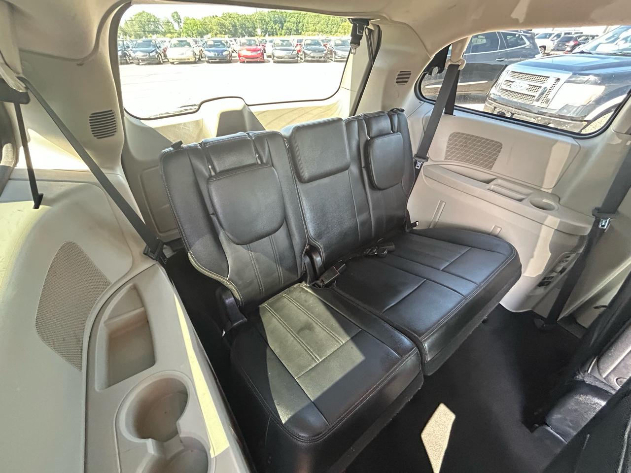 Chrysler Town & Country 4dr Wgn Touring 2016