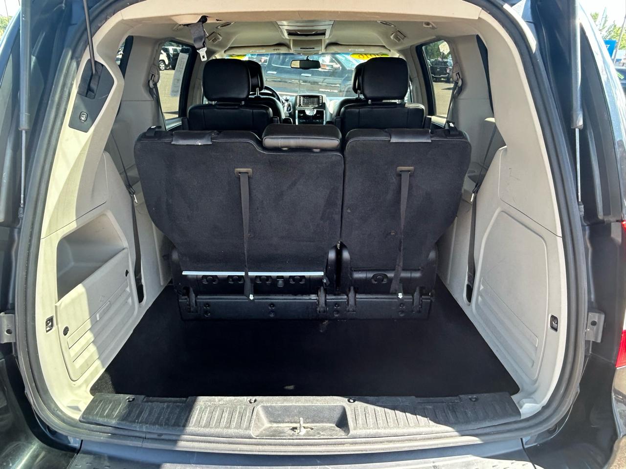Chrysler Town & Country 4dr Wgn Touring 2016