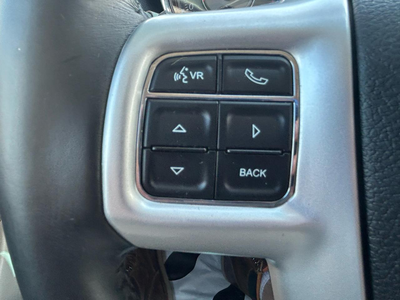 Chrysler Town & Country 4dr Wgn Touring 2016