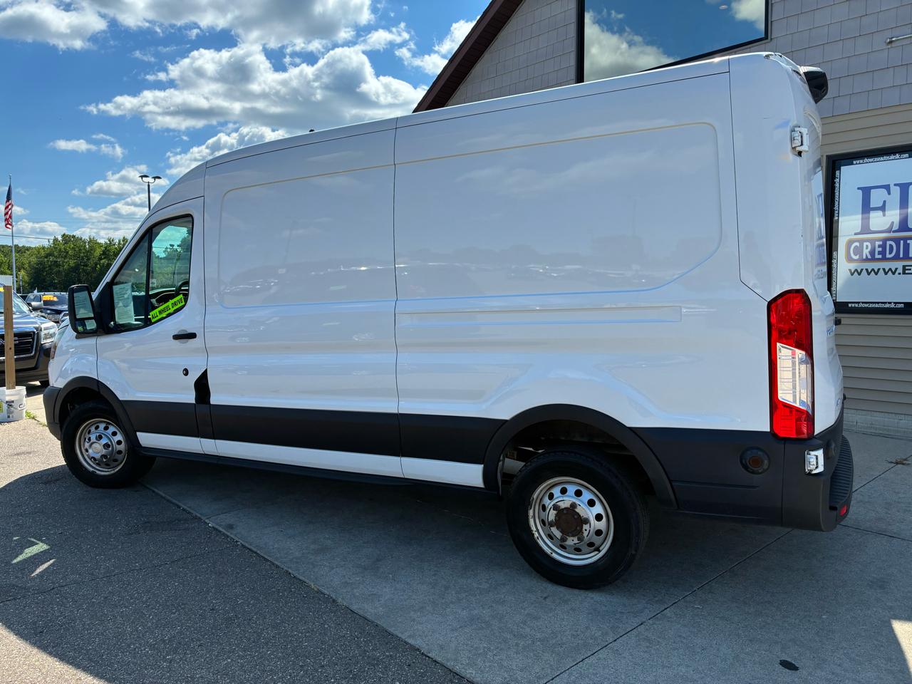 Ford Transit Cargo Van T-150 130" Med Rf 8670 GVWR AWD 2020
