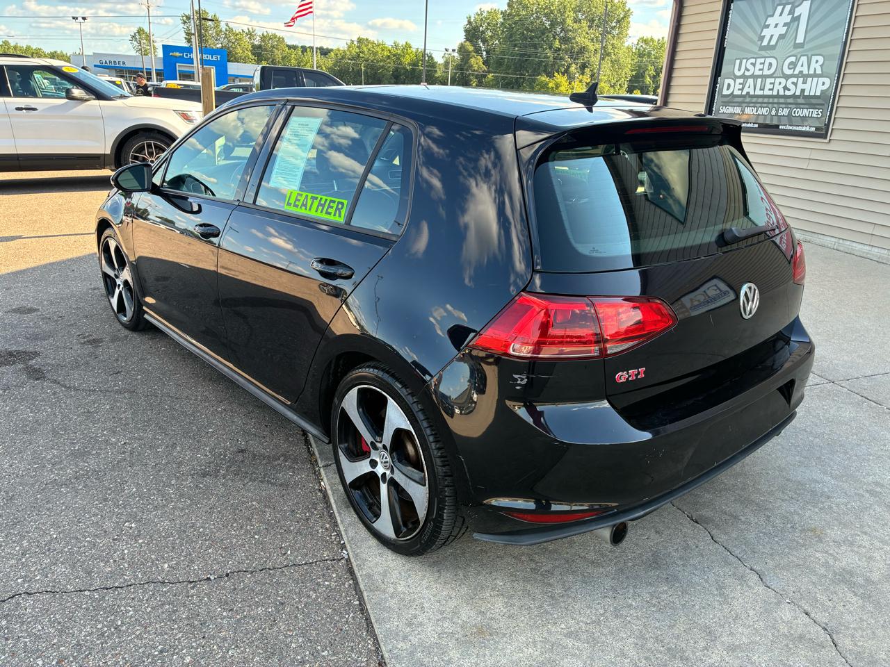 Volkswagen Golf GTI 2.0T 4-Door Autobahn DSG 2017