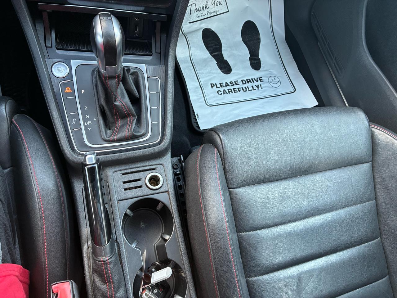 Volkswagen Golf GTI 2.0T 4-Door Autobahn DSG 2017
