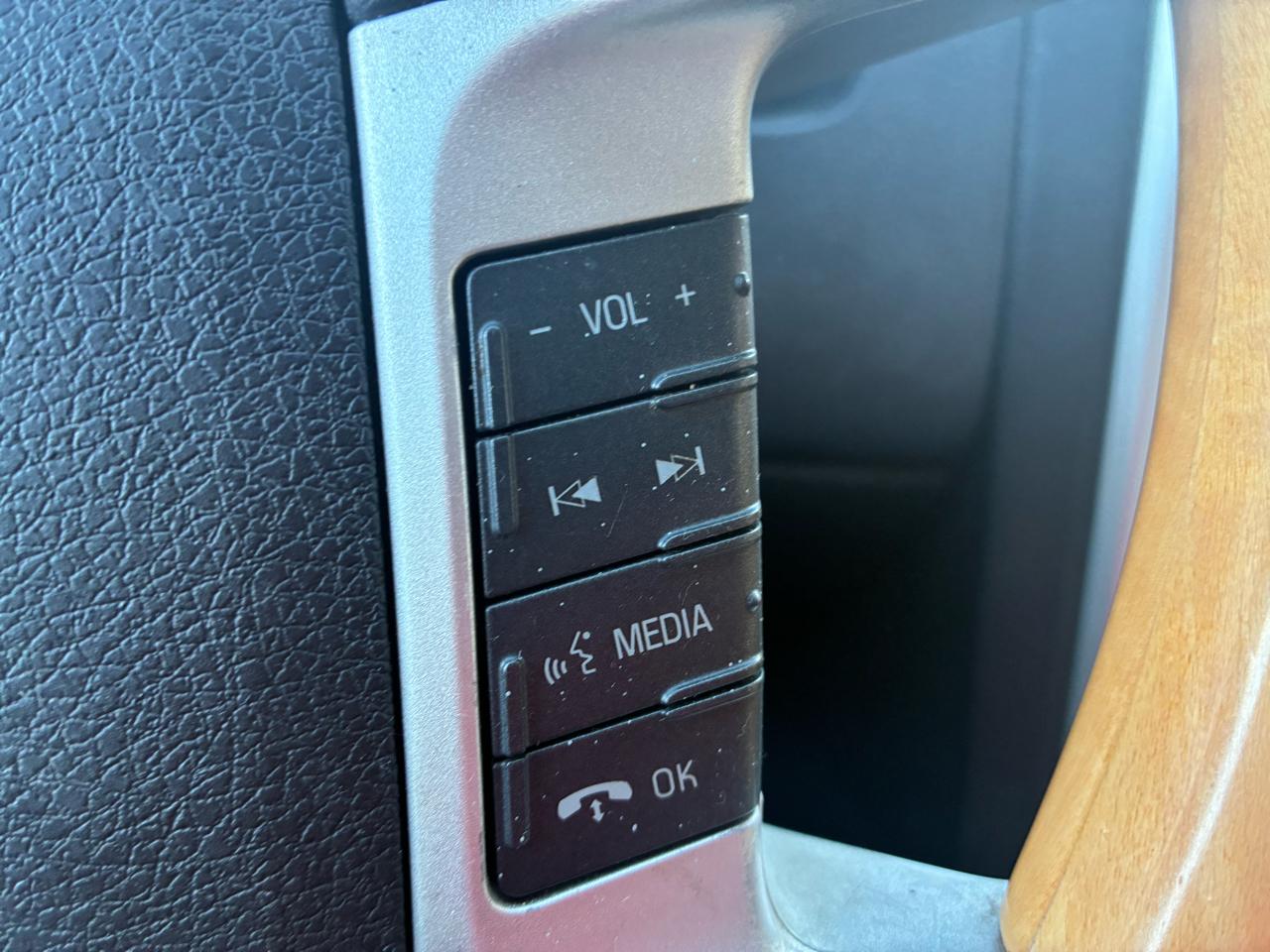 Lincoln MKX AWD 4dr 2010