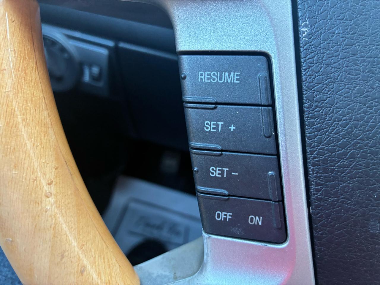Lincoln MKX AWD 4dr 2010