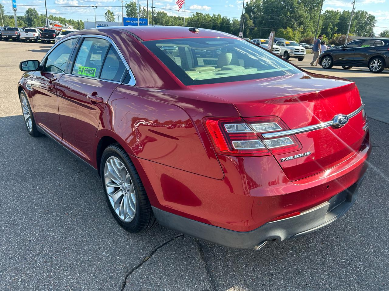 Ford Taurus 4dr Sdn Limited FWD 2013