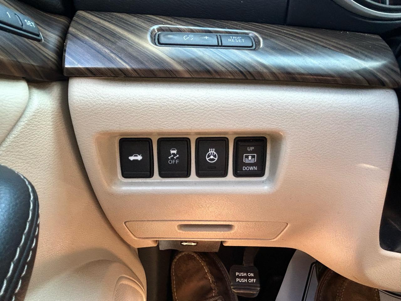 Nissan Maxima Platinum 3.5L 2017