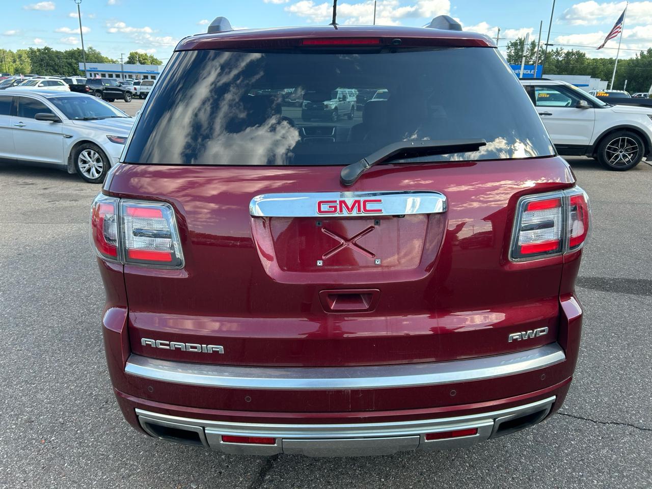 GMC Acadia AWD 4dr Denali 2015