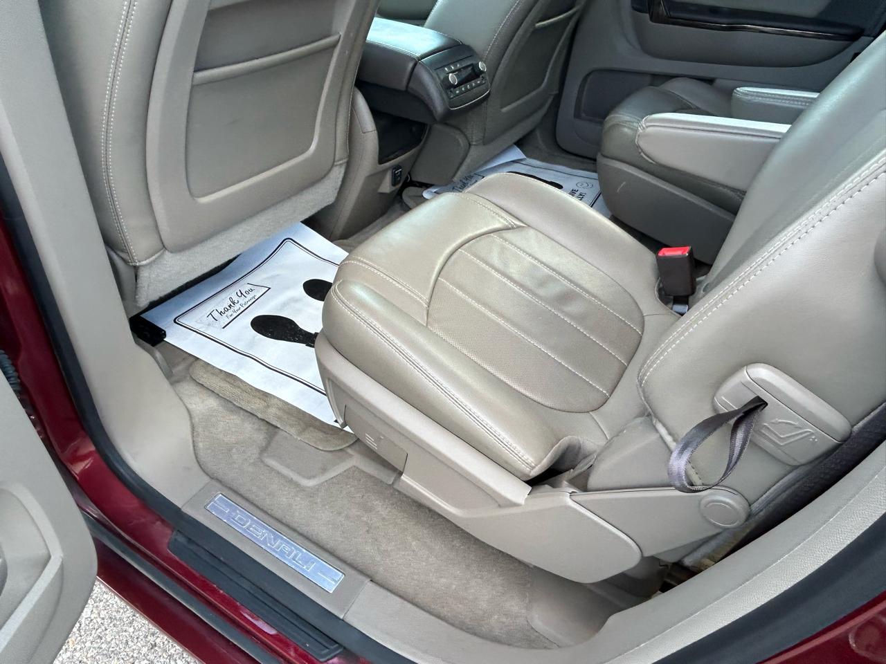 GMC Acadia AWD 4dr Denali 2015