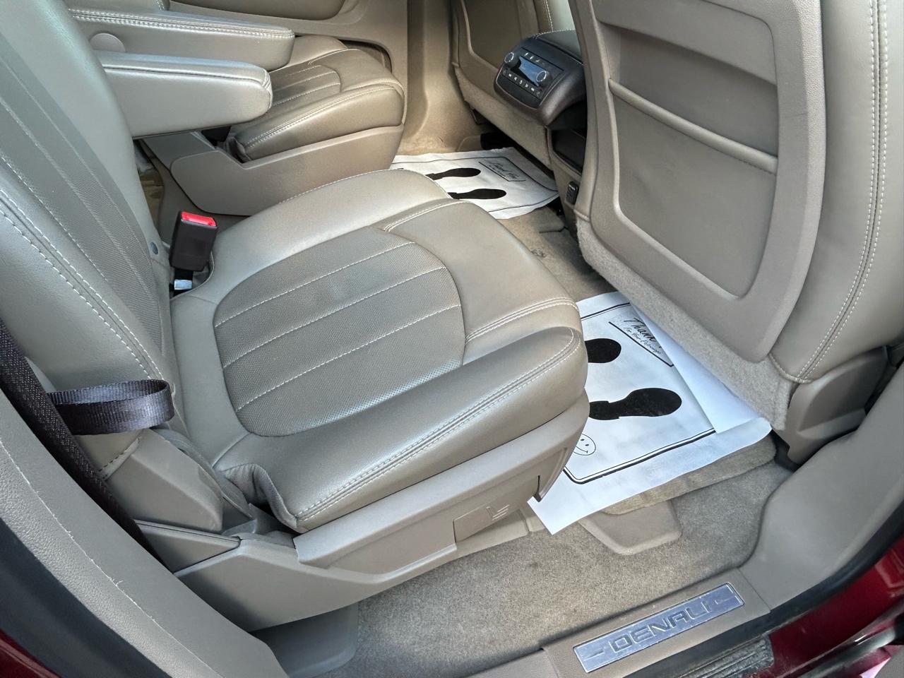GMC Acadia AWD 4dr Denali 2015