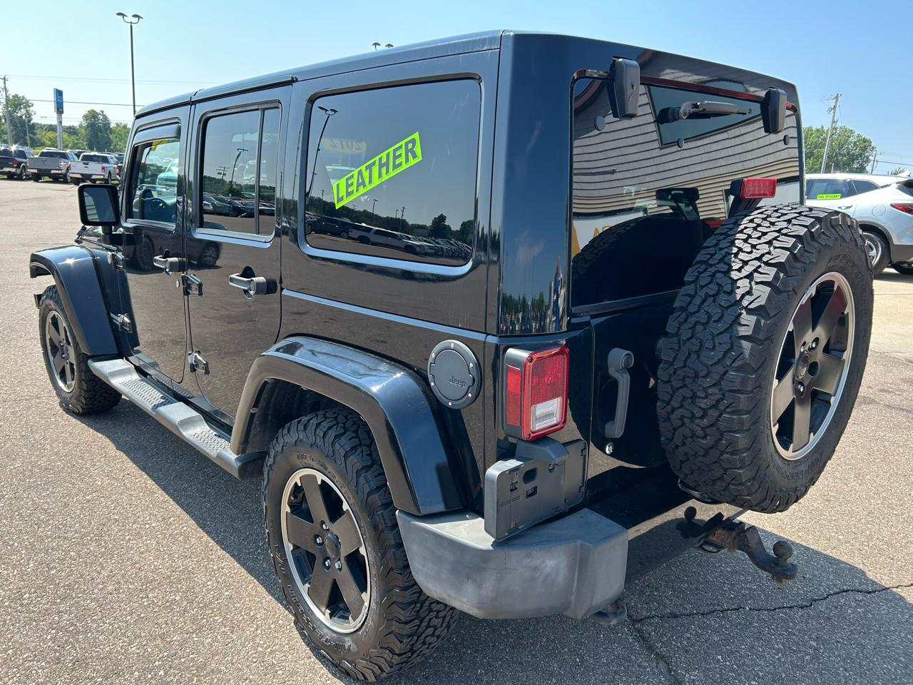Jeep Wrangler Unlimited 4WD 4dr Altitude 2012
