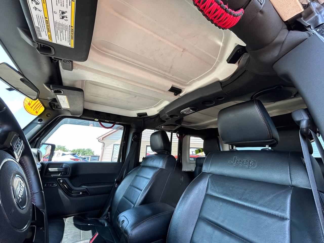 Jeep Wrangler Unlimited 4WD 4dr Altitude 2012