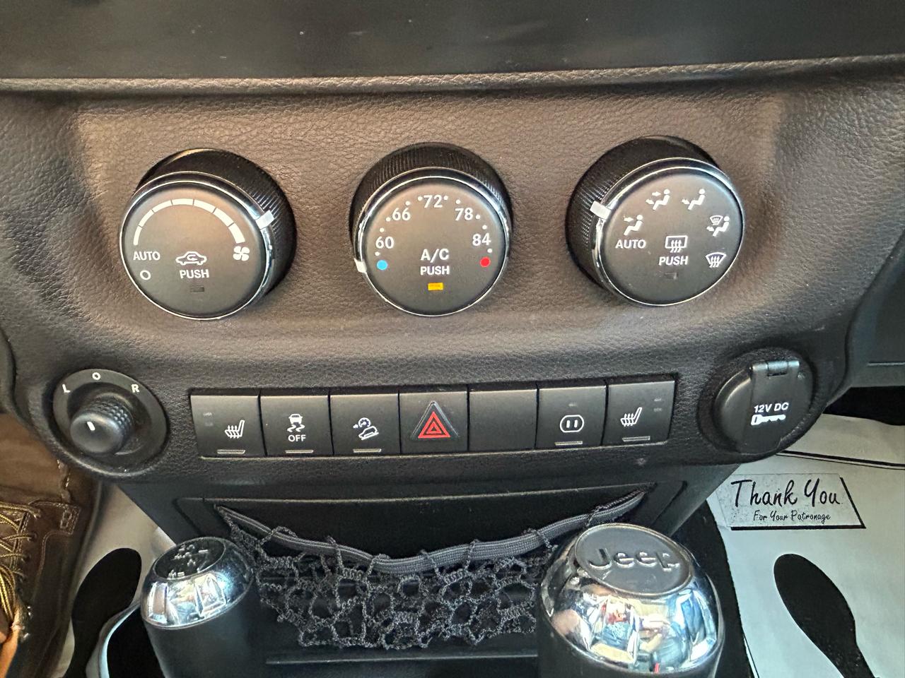 Jeep Wrangler Unlimited 4WD 4dr Altitude 2012