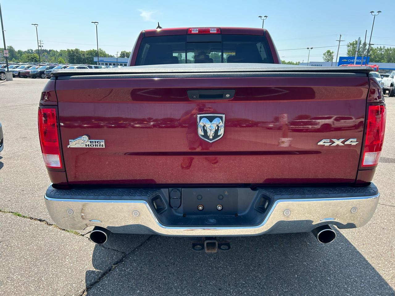 RAM 1500 Big Horn 4x4 Crew Cab 5'7" Box 2017