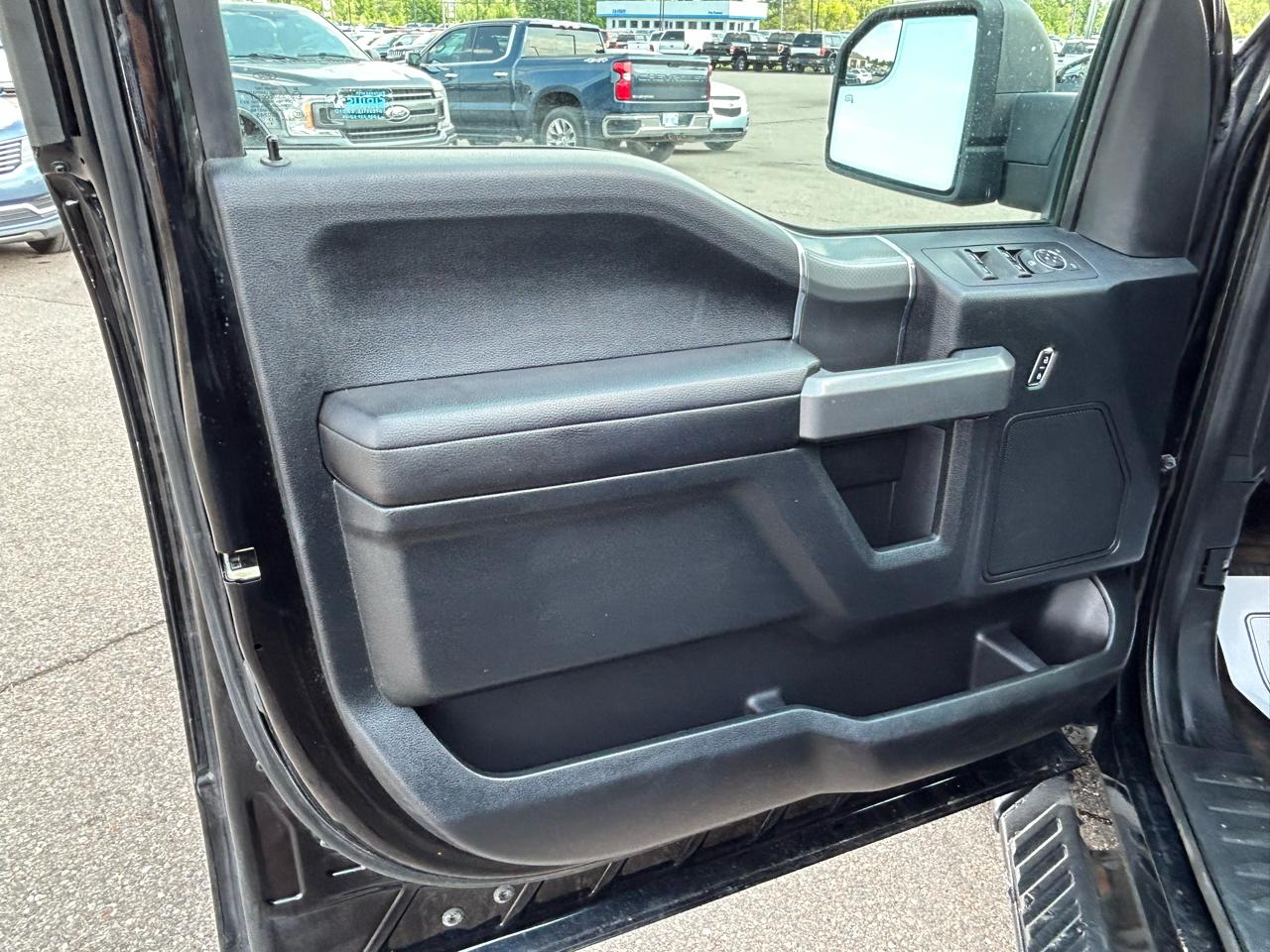 Ford F-150 XLT 4WD SuperCrew 5.5' Box 2017