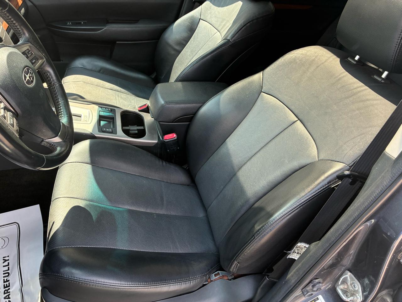 Subaru Outback 4dr Wgn H4 Auto 2.5i Limited 2014