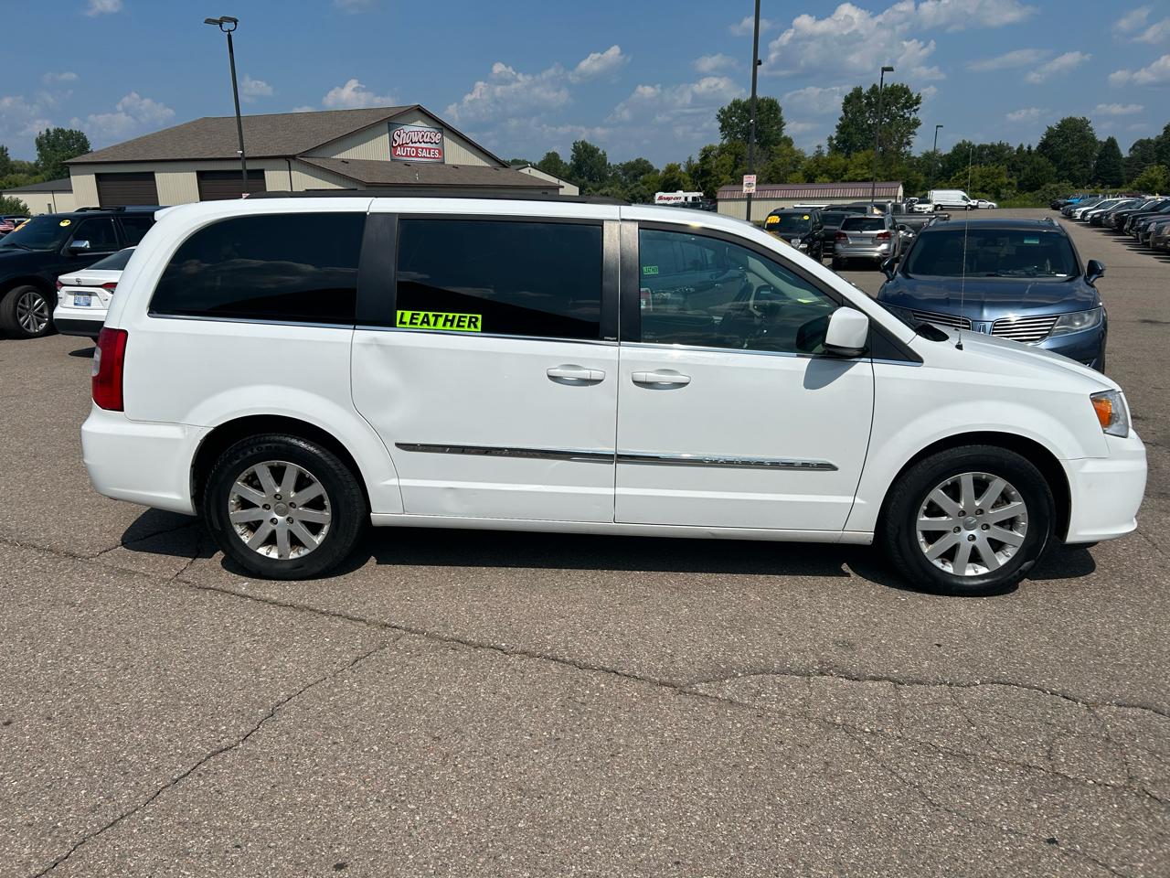 Chrysler Town & Country 4dr Wgn Touring 2014