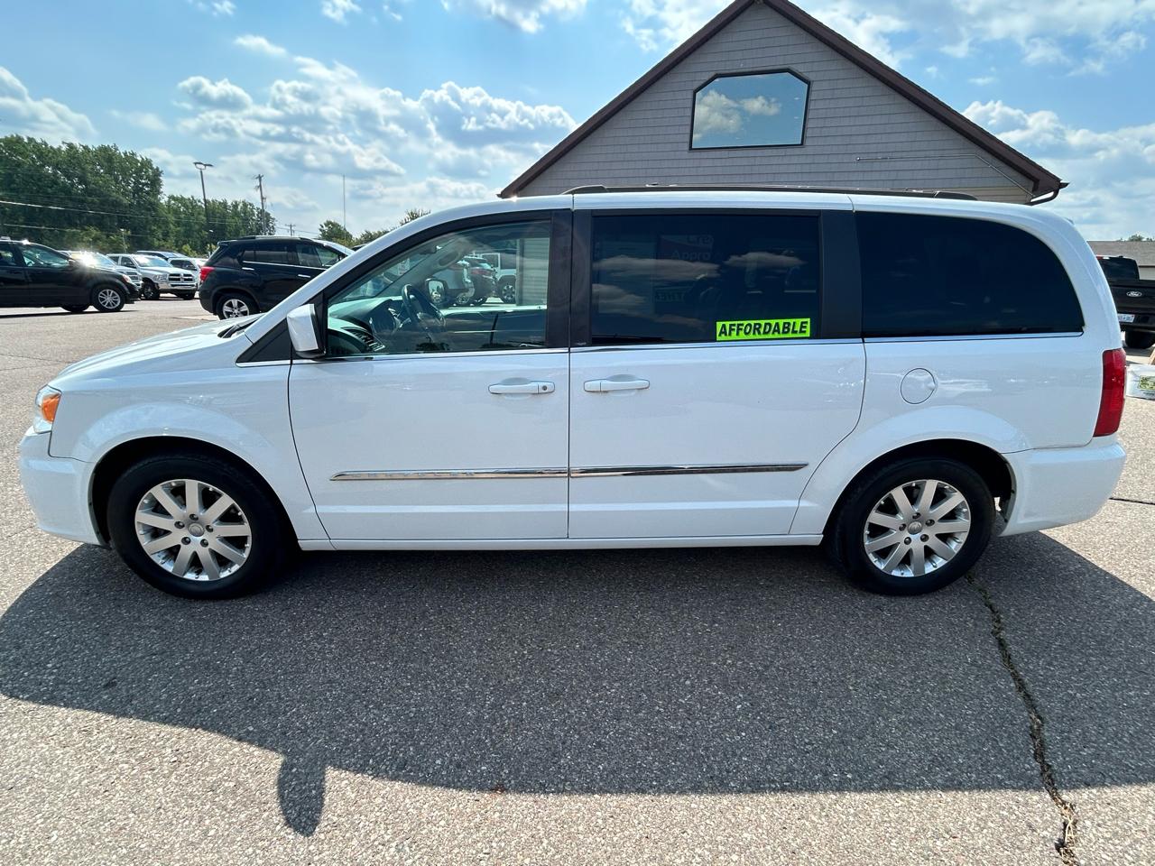 Chrysler Town & Country 4dr Wgn Touring 2014