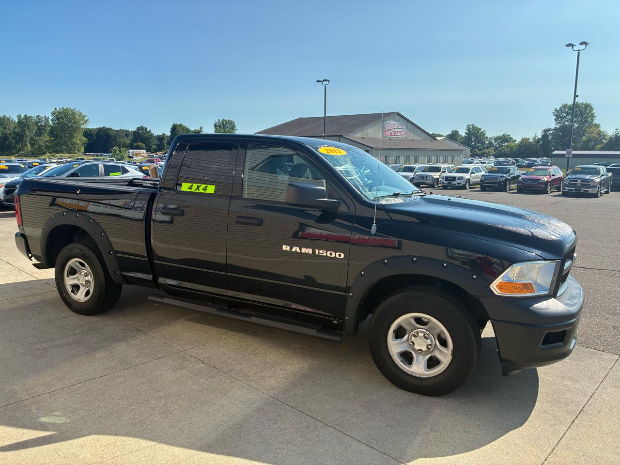 RAM 1500 4WD Quad Cab 140.5" Tradesman 2012