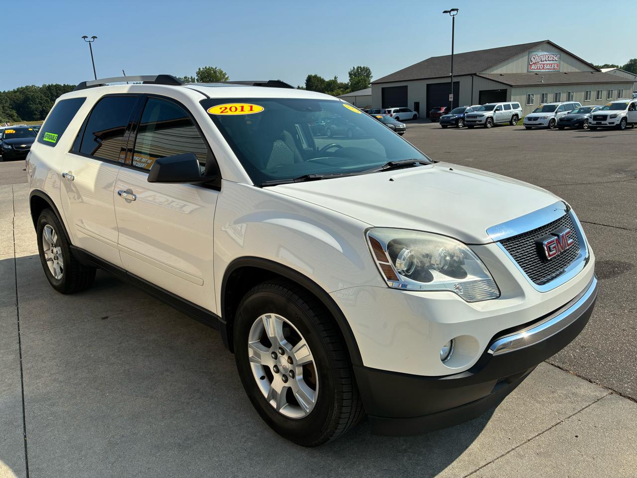 GMC Acadia FWD 4dr SLE 2011