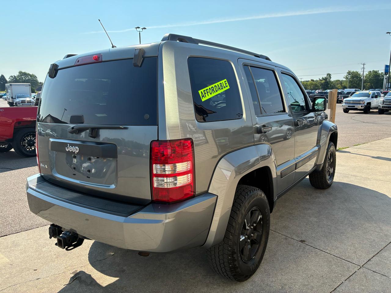 Jeep Liberty 4WD 4dr Sport 2012