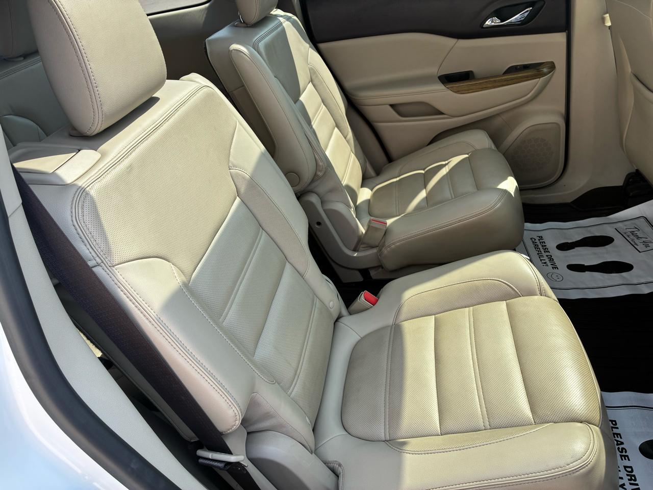 GMC Acadia FWD 4dr Denali 2017