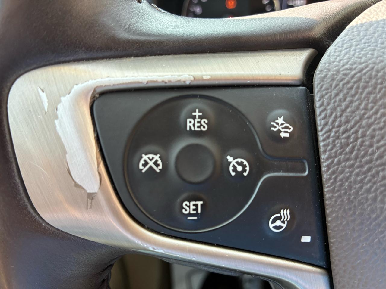 GMC Acadia FWD 4dr Denali 2017