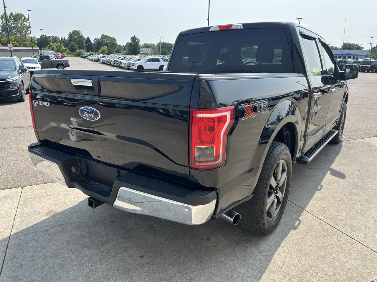Ford F-150 4WD SuperCrew 139" XLT 2016