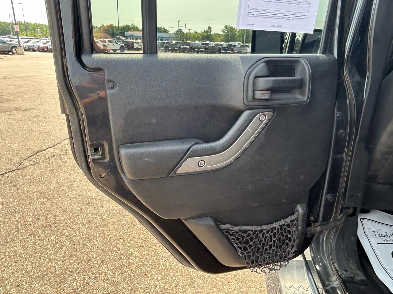 Jeep Wrangler Unlimited 4WD 4dr Sport 2014