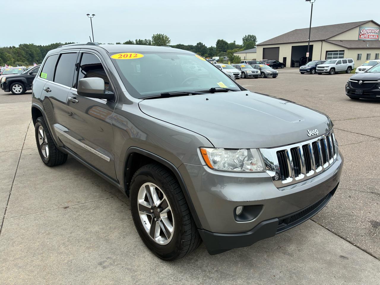 Jeep Grand Cherokee 4WD 4dr Laredo 2012