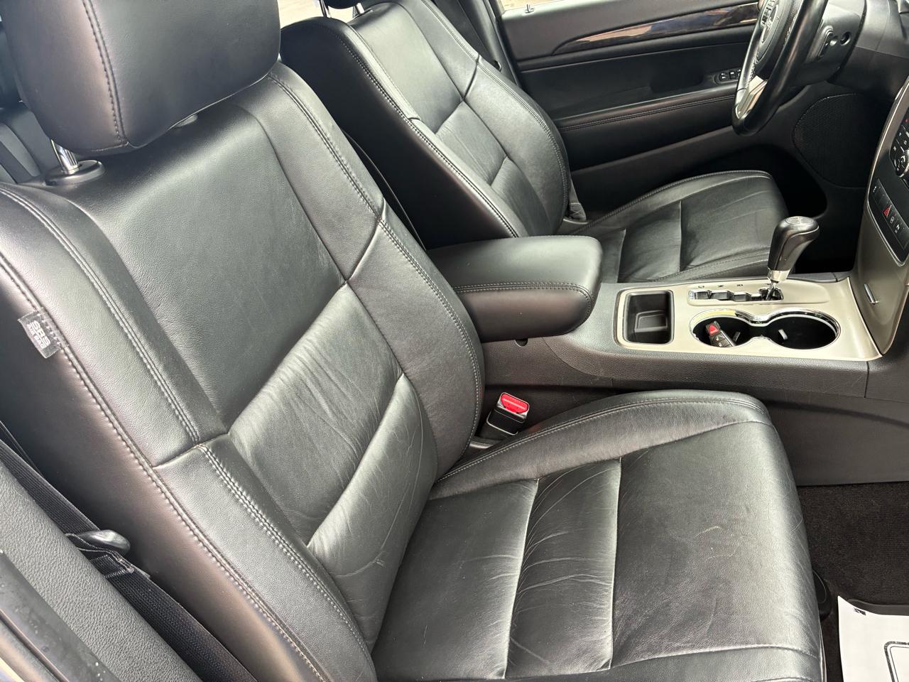 Jeep Grand Cherokee 4WD 4dr Laredo 2012