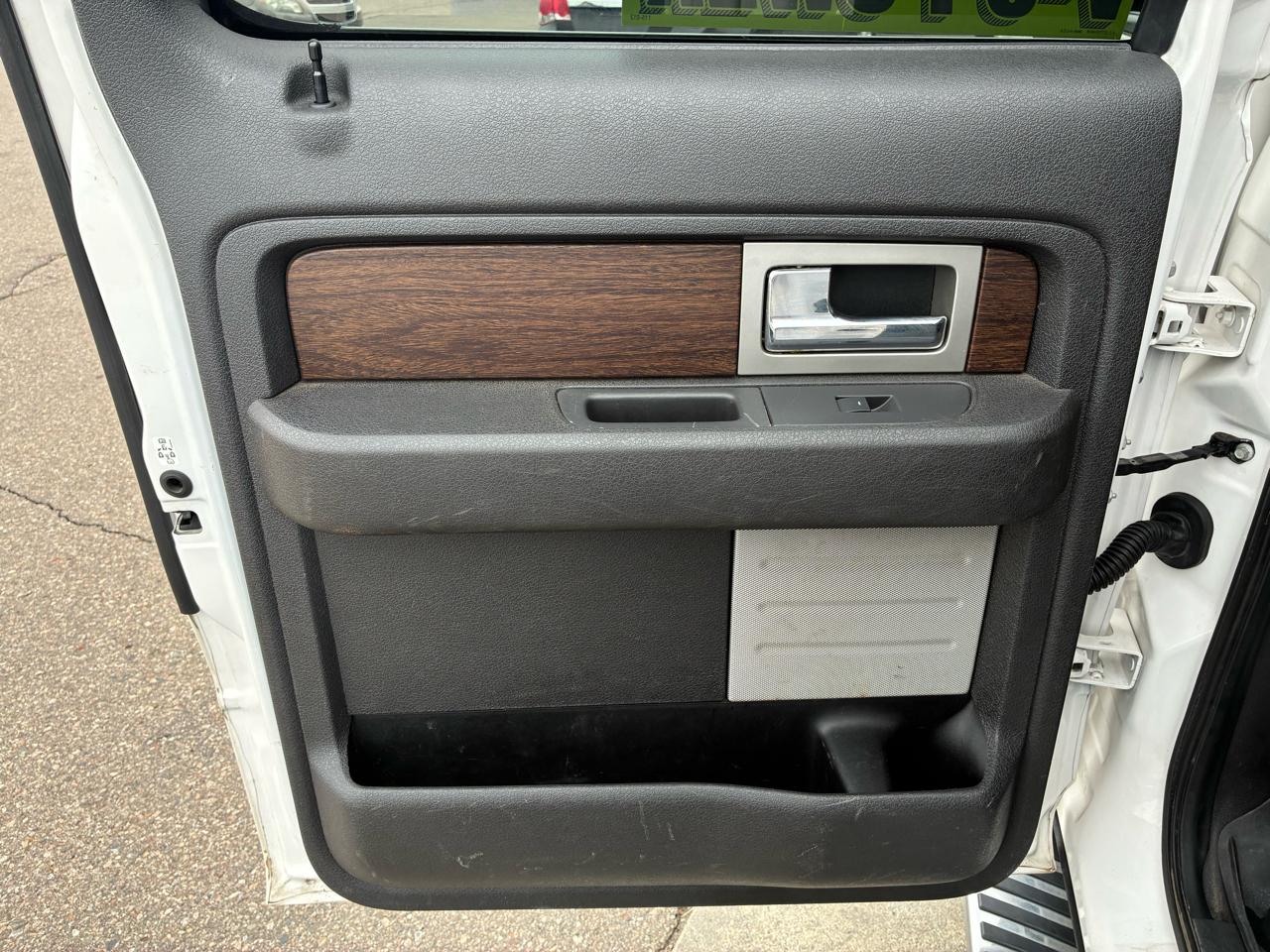 Ford F-150 4WD SuperCrew 145" King Ranch 2014
