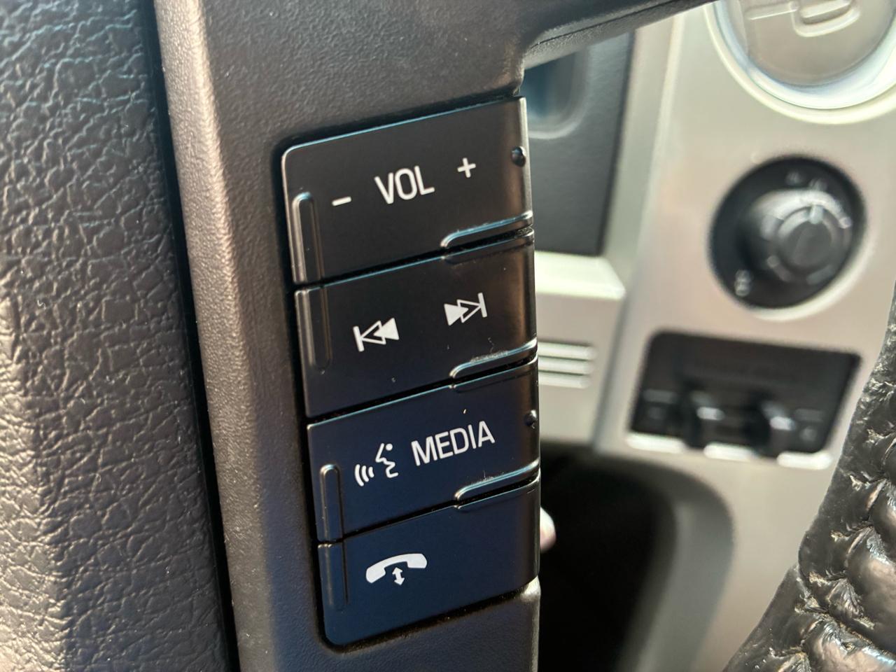 Ford F-150 4WD SuperCrew 145" King Ranch 2014