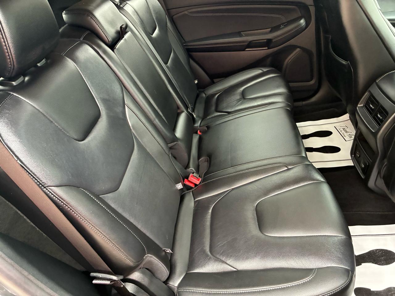 Ford Edge Titanium AWD 2021